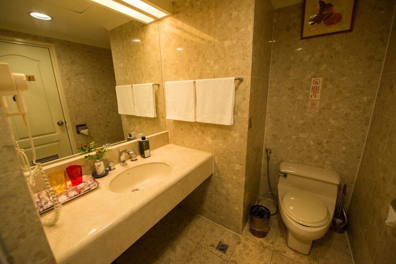 Niwill Homestay Taichung Extérieur photo